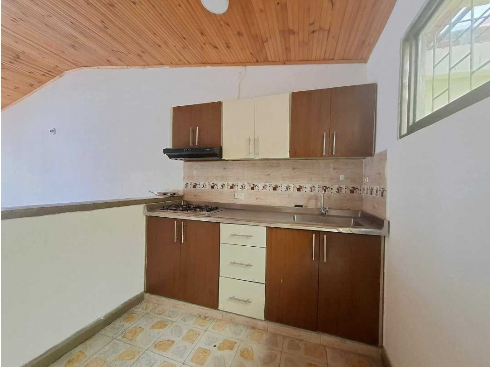 SE ARRIENDA CASA SANTANA NORTE CARTAGO VALLE — foto 3