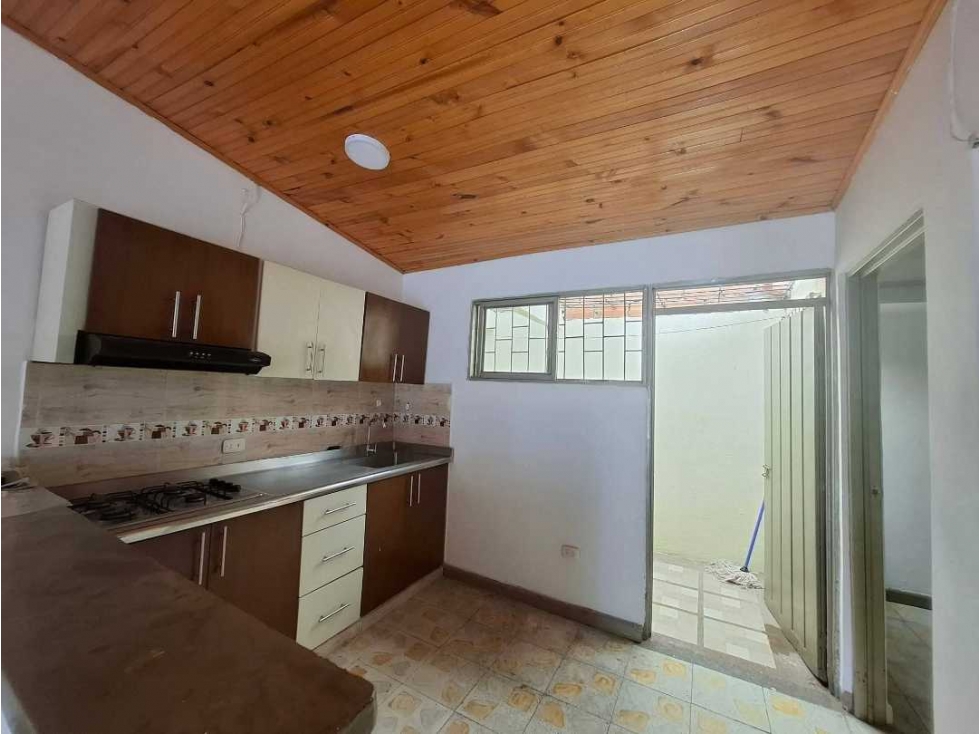 SE ARRIENDA CASA SANTANA NORTE CARTAGO VALLE — foto 5