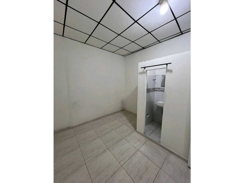 SE ARRIENDA HABITACION EL LLANO CARTAGO VALLE — foto 2
