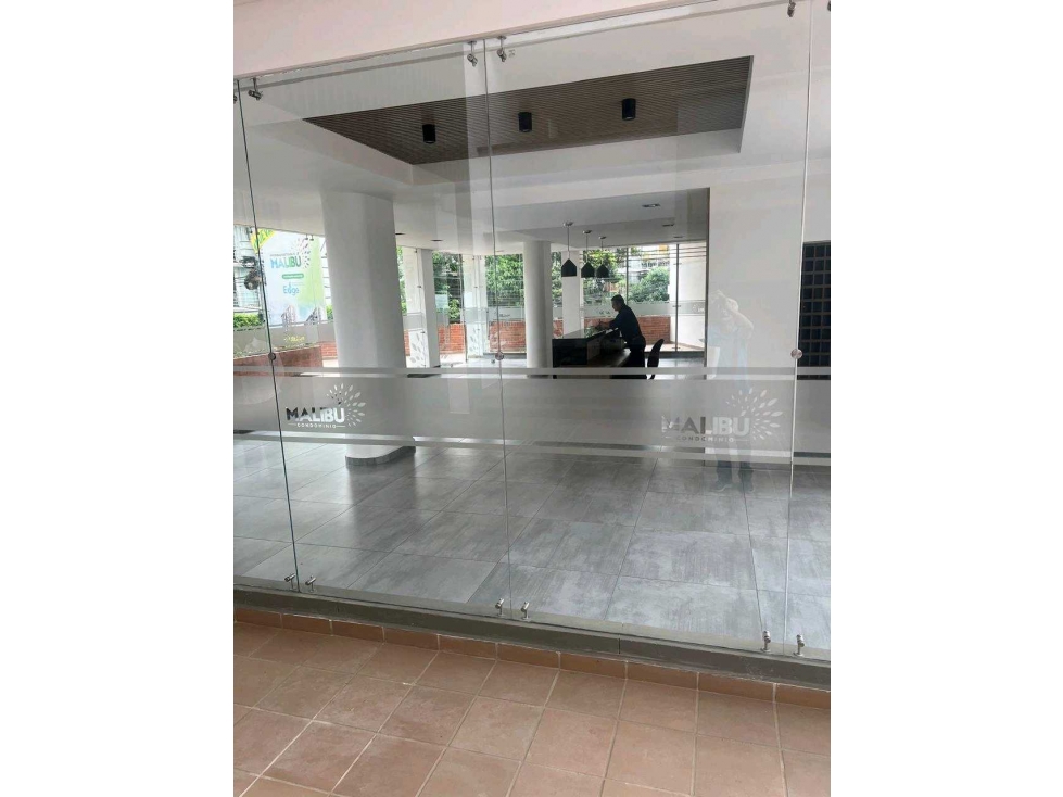 SE ARRIENDA APARTAMENTO MALIBU CONDOMINIO — foto 2