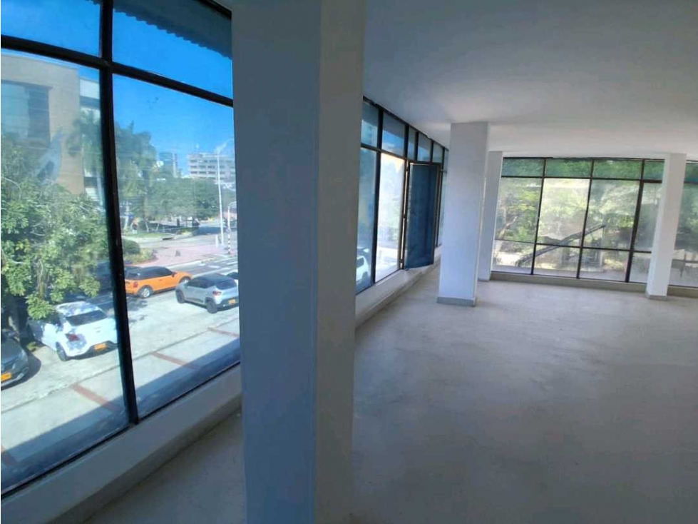 SE ARRIENDA HERMOSO LOCAL COMERCIAL EN ALTO PRADO BARRANQUILLA — foto 3