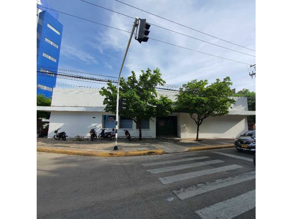 SE ARRIENDA LOCAL COMERCIAL 971M2 - 2