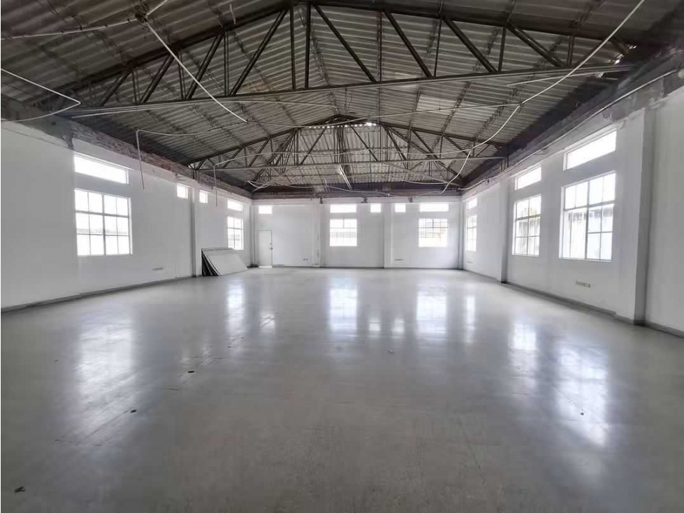 SE ARRIENDA LOCAL COMERCIAL CENTRO CARTAGO VALLE - 1