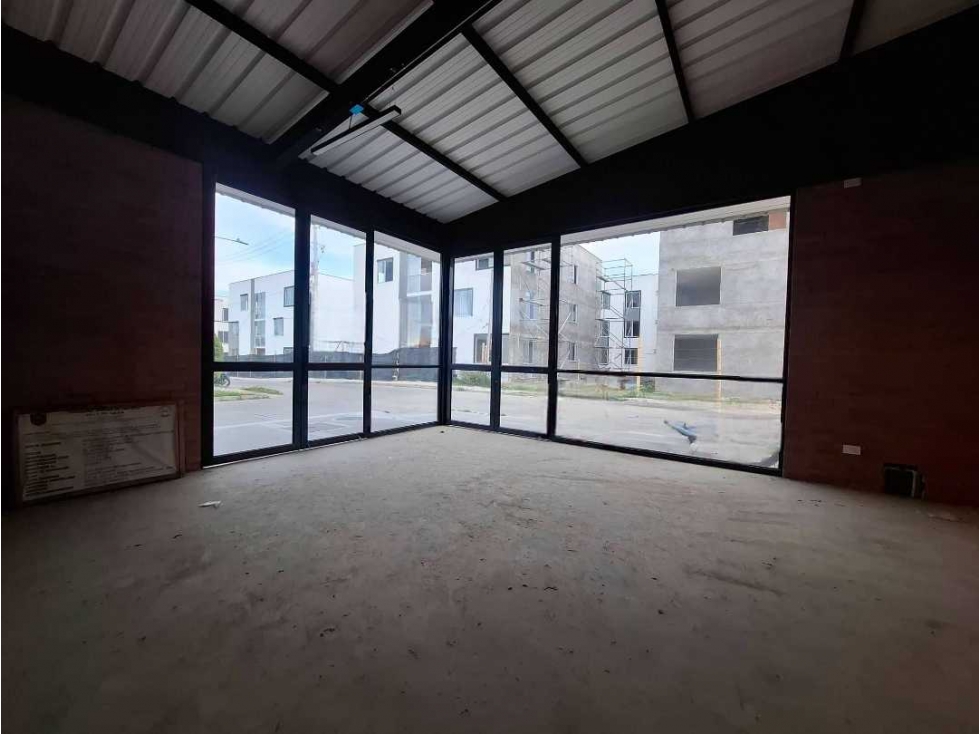 SE ARRIENDA LOCAL COMERCIAL EL DIAMANTE II CARTAGO VALLE - 2