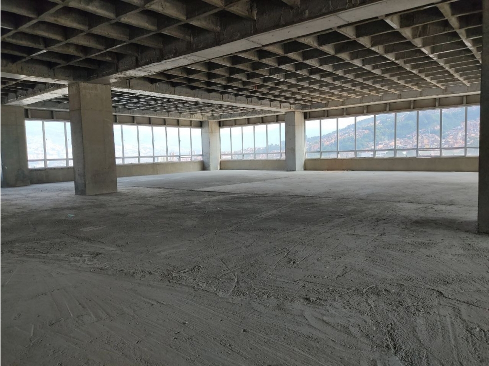 Se arrienda local comercial en Medellín, sector Buenos Aires — foto 2