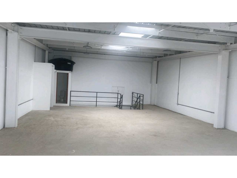 Se Arrienda Local comercial en el Retiro de 128m² — foto 6