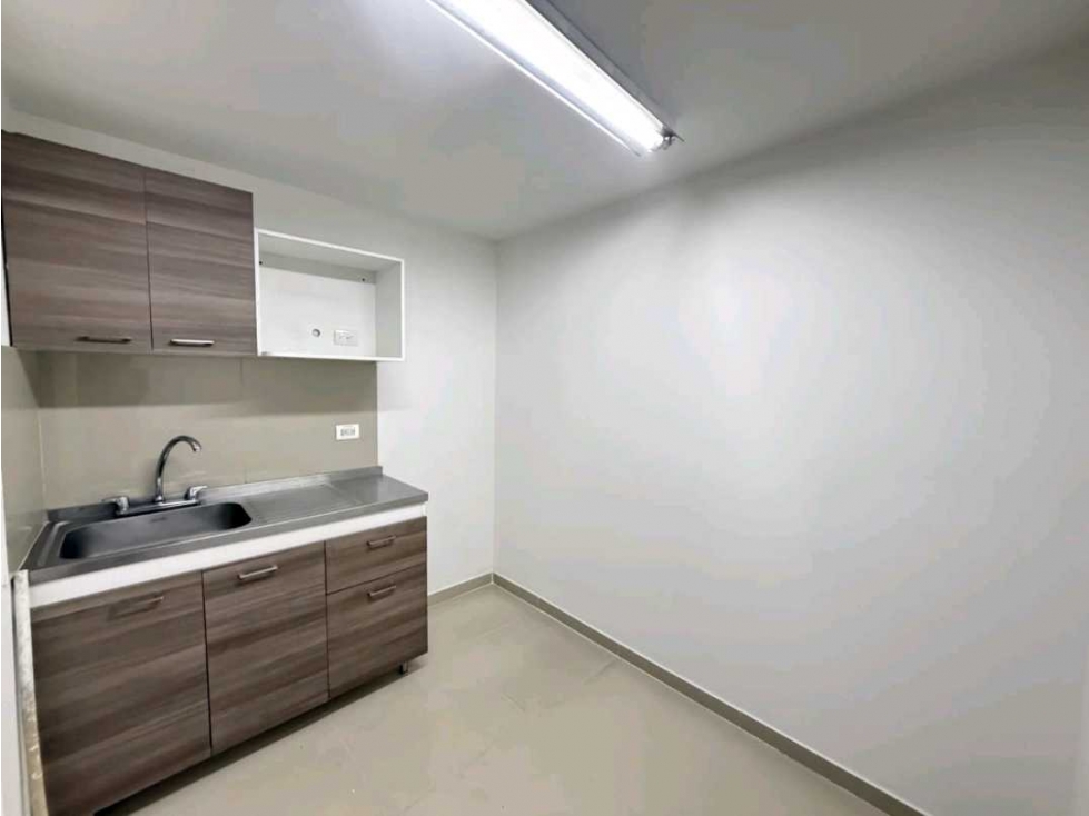 Se arrienda local comercial en Teusaquillo de 122m² — foto 5