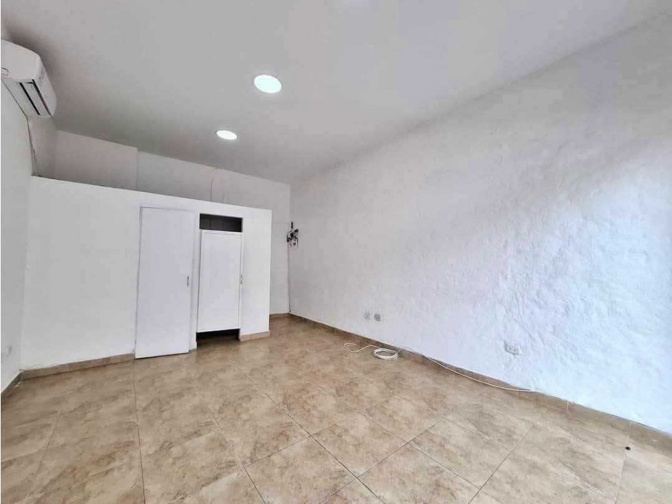 SE ARRIENDA LOCAL COMERCIAL GUADALUPE CARTAGO VALLE - 4