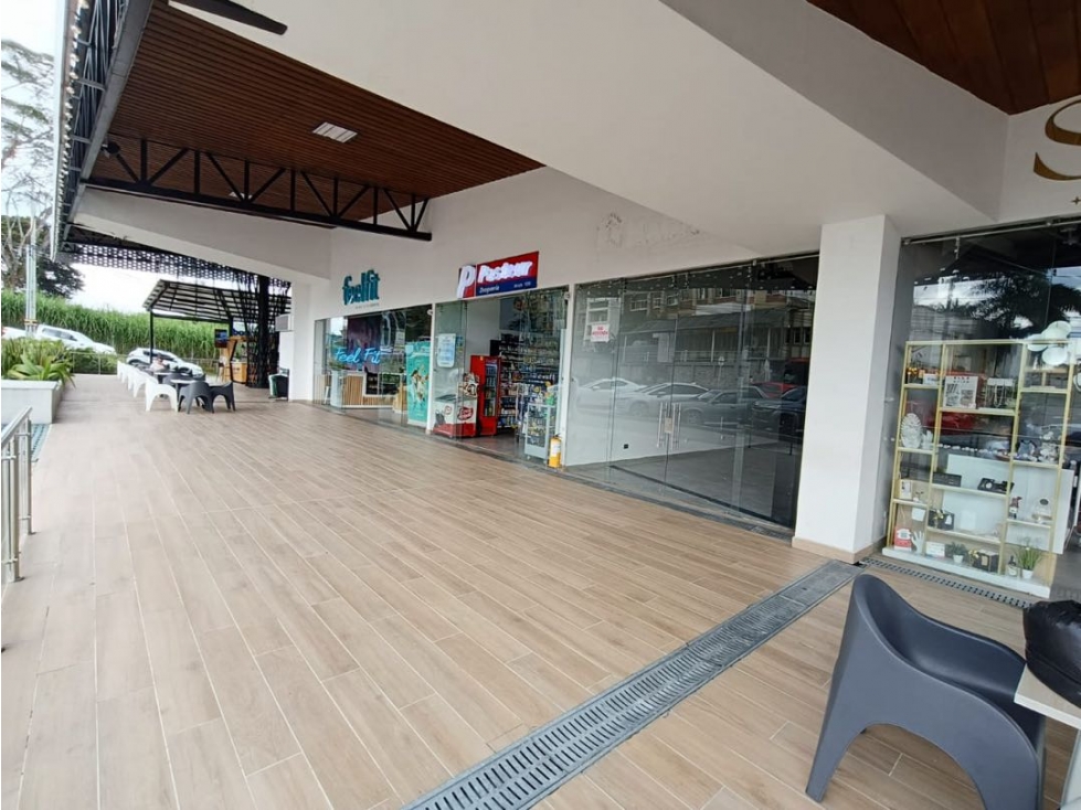 Se Vende Local Comercial - Mall Privilegio
