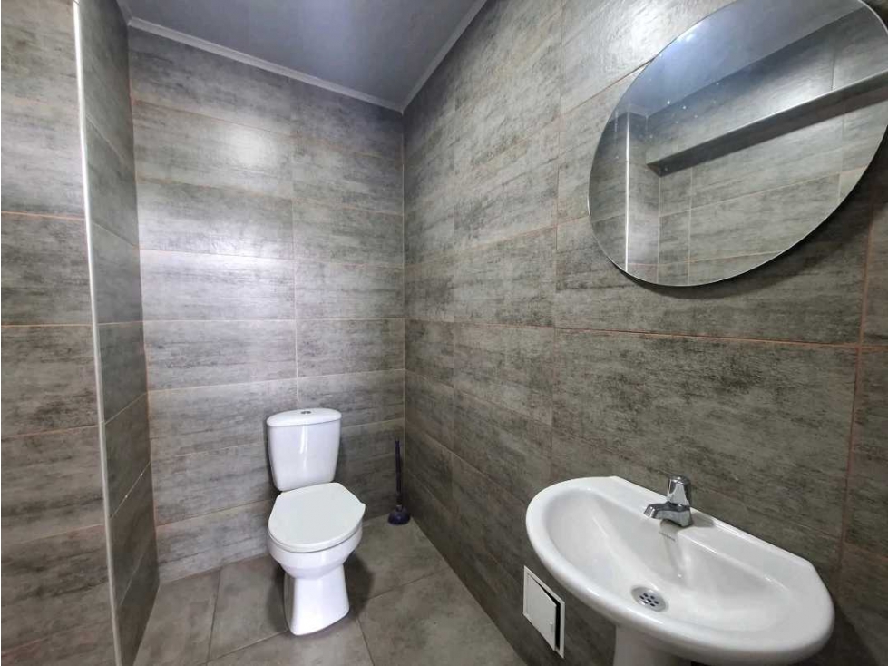 SE ARRIENDA LOCAL COMERCIAL MALL CASCABELES CARTAGO VALLE - 5