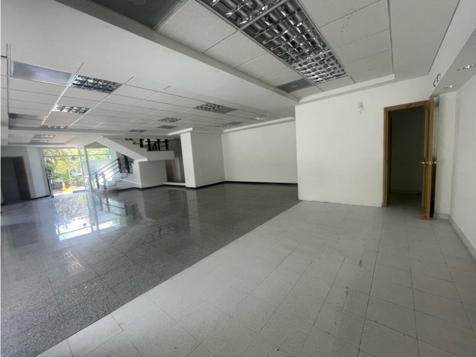 SE ARRIENDA LOCAL COMERCIAL POBLADO