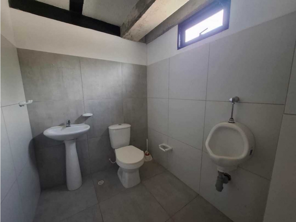 SE ARRIENDA LOCAL COMERCIAL VIA CARTAGO - PEREIRA — foto 6