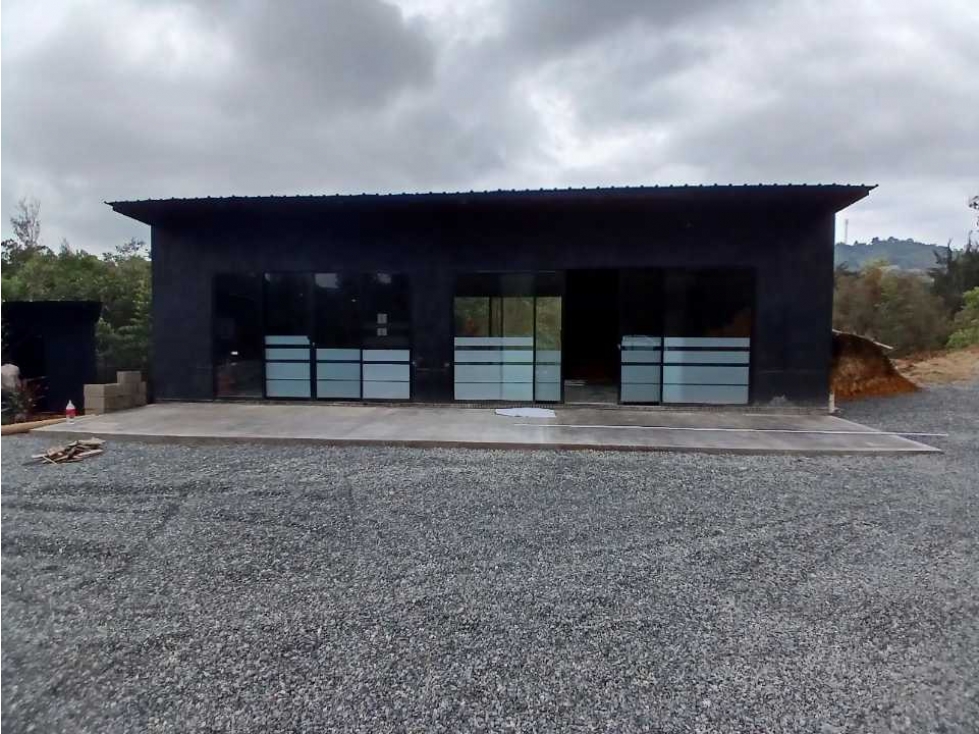 Local en Arriendo con Lote, Alto de Las Palmas, Envigado / 78m² - 1