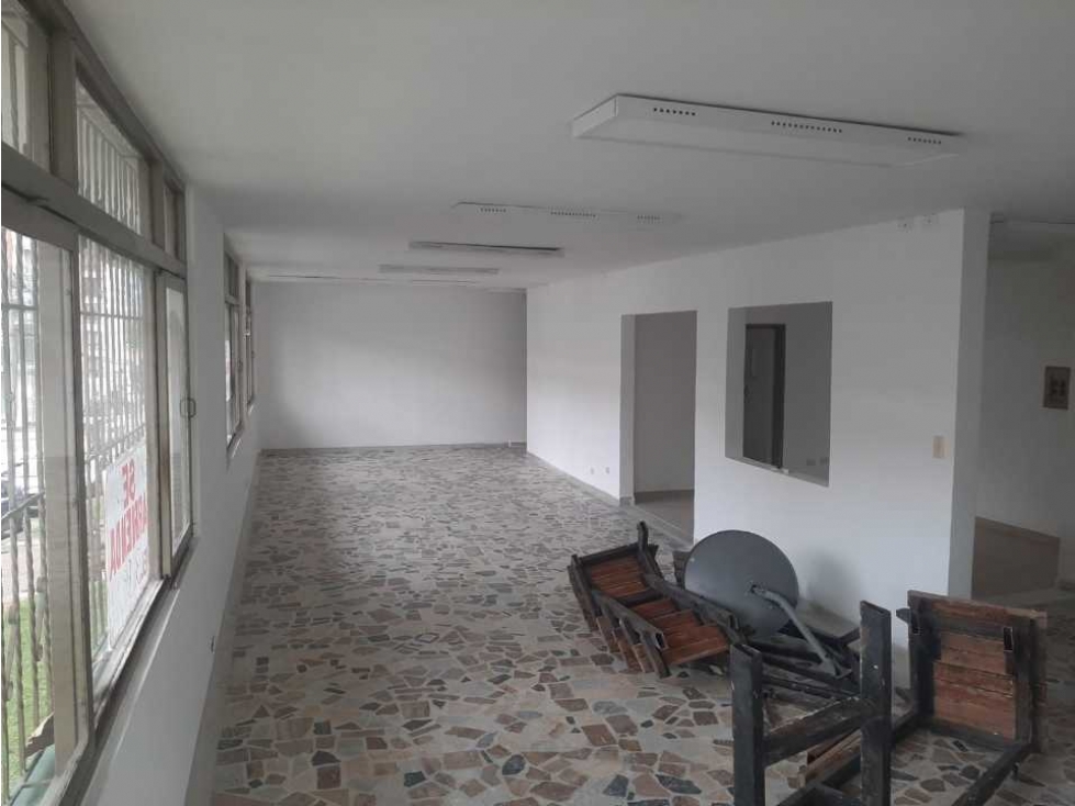 Se Arrienda local de 150 m2 en el Norte de Armenia Quindio