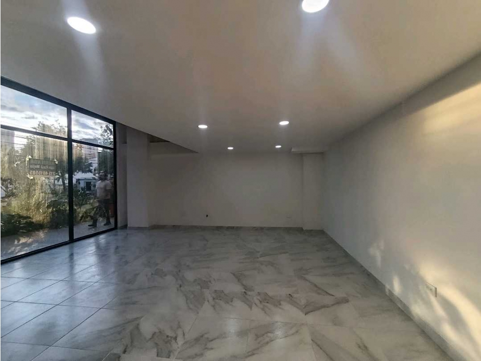 Se Arrienda Local Nuevo en Av. 19 Norte en Armenia, Quindío — foto 4