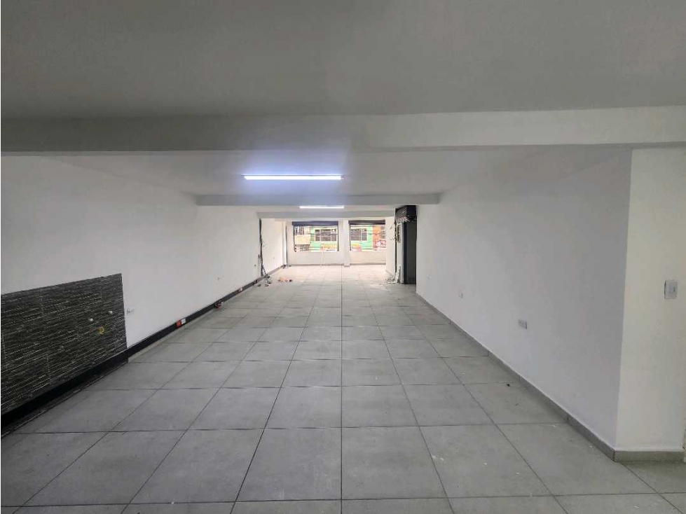 Vendo edificio en Bogotá localidad de Kennedy barrio Patio Bonito — foto 5