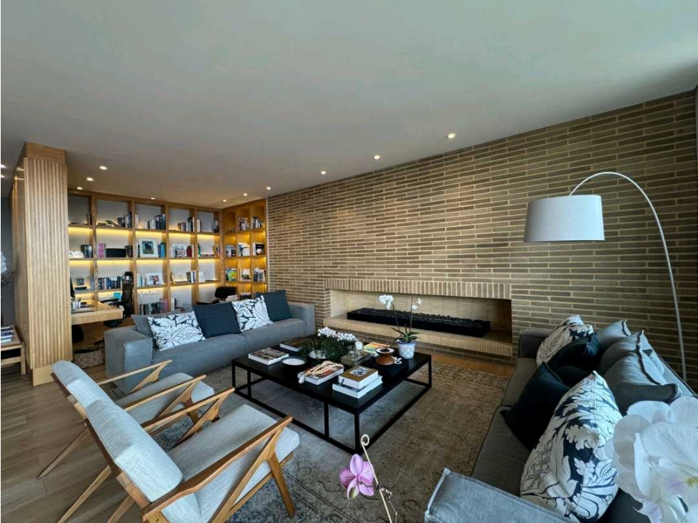 SE ARRIENDA O VENDE APARTAMENTO EN SANTA MARIA 355m2 — foto 3
