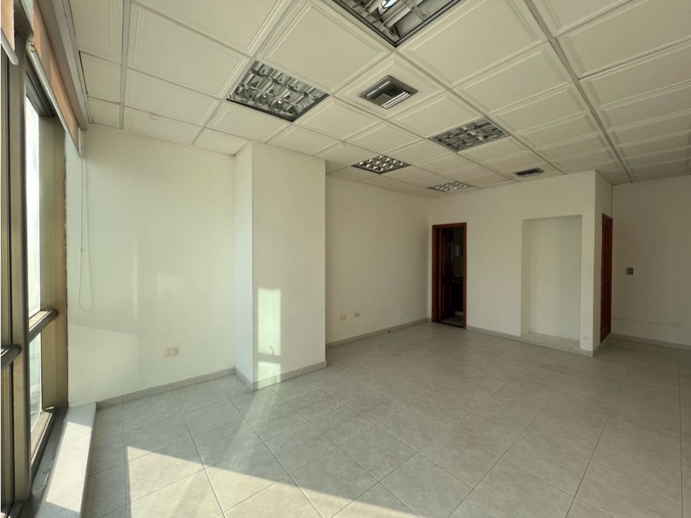 Se arrienda oficina con vista al mar en Bellavista, Santa Marta - 4