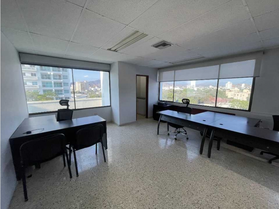 Se arrienda oficina en El Prado, Santa Marta - 3