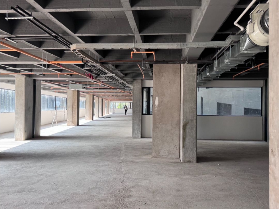 SE ARRIENDA OFICINA EN OBRA BLANCA MEDELLIN — foto 3