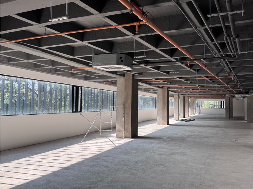 SE ARRIENDA OFICINA EN OBRA BLANCA MEDELLIN — foto 4