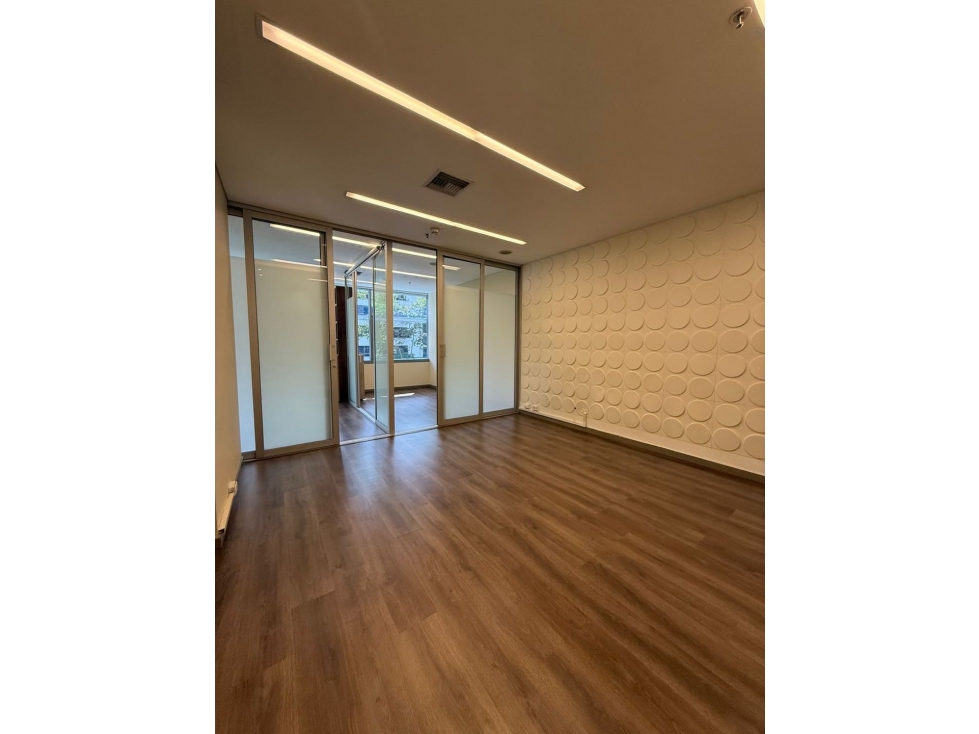 Oficina en Arriendo en El Poblado