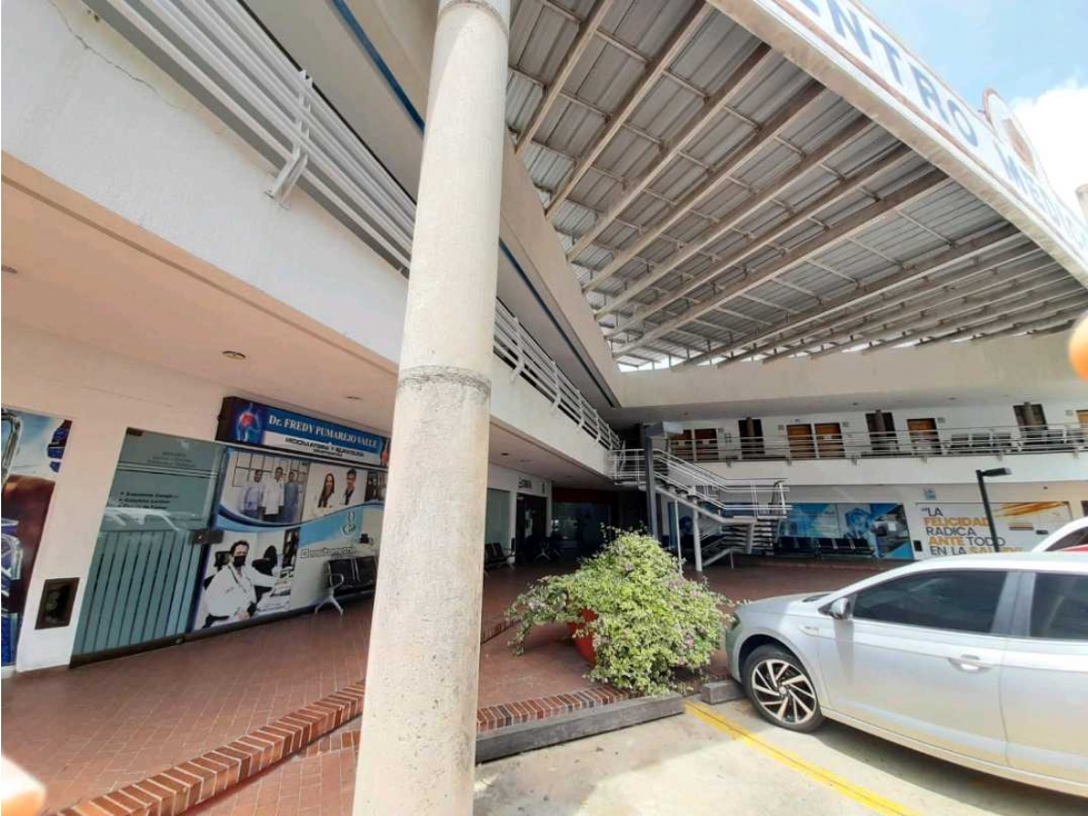 SE ARRIENDA OFICINAS CENTRO MEDICO PENTA - 3