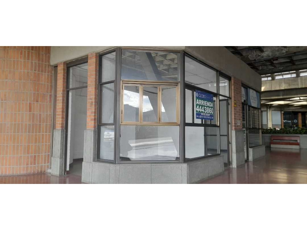 Oficina en arriendo, Terminal del Sur, Medellín / 19m²