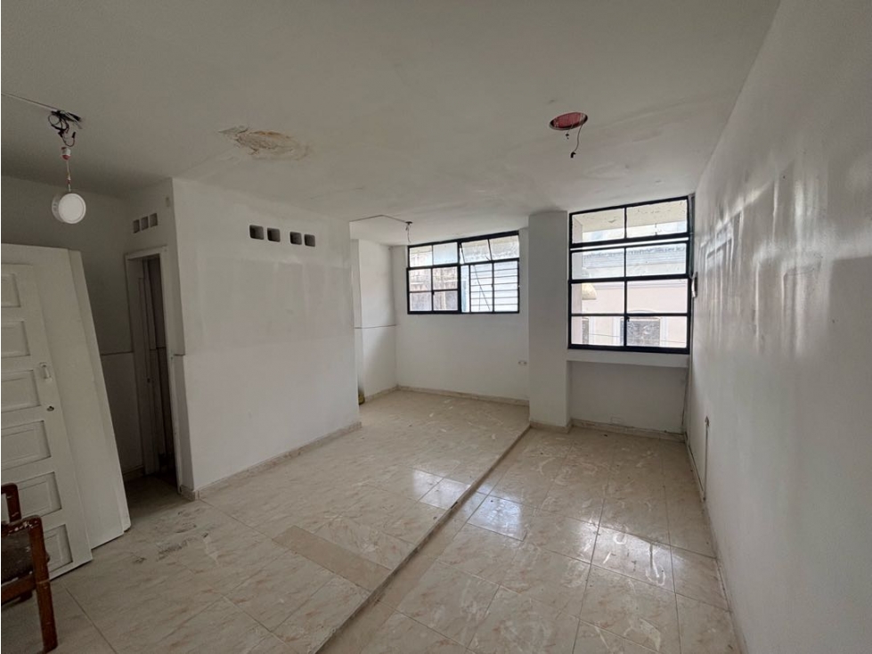 SE ARRIENDAN OFICINAS EN EL CENTRO DE MONTERIA. - 4