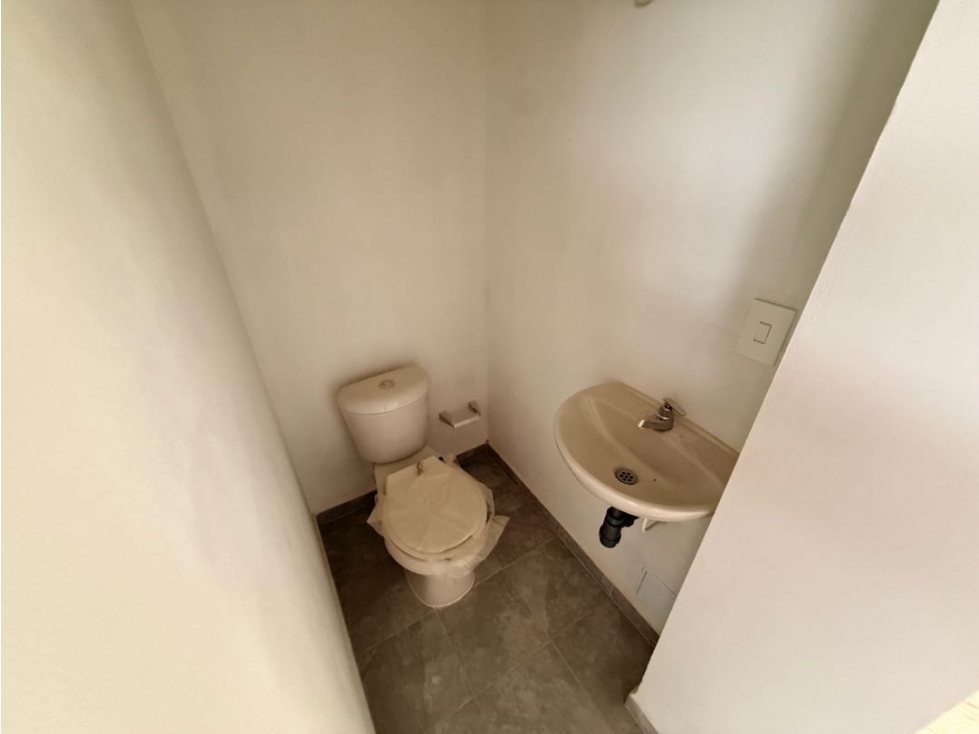 Se arrienda local en Cajica 193 m2 - 3