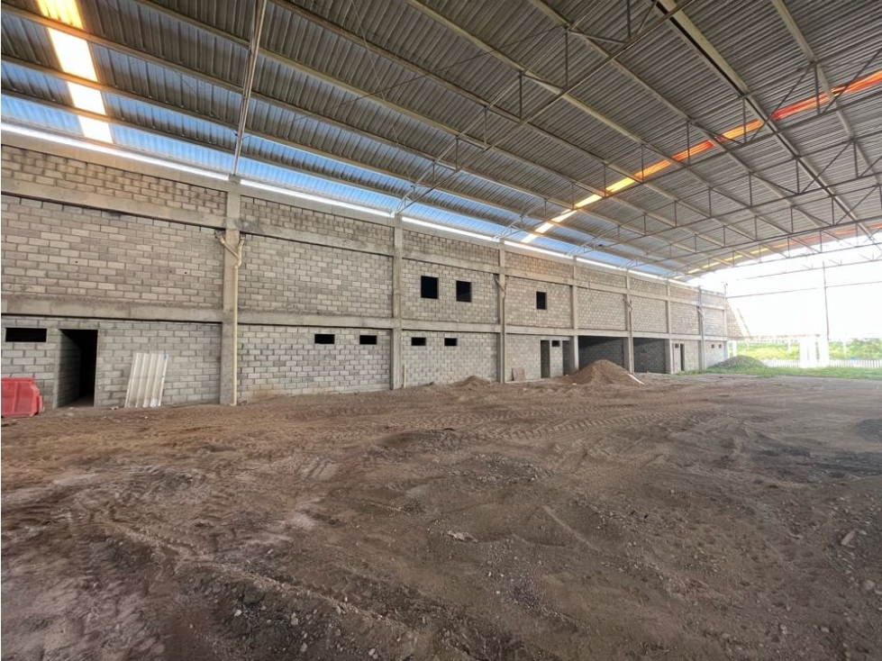 SE ARRIENDO O SE VENDE LOTE CON BODEGA, ZONA FRANCA LA CANDELARIA — foto 4