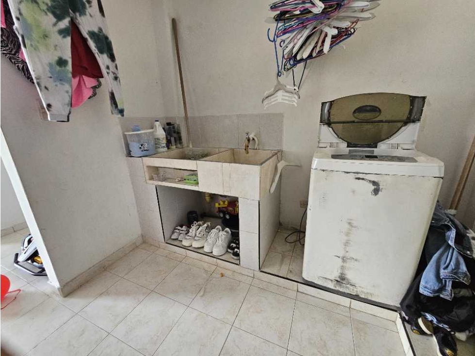 SE VENDE EDIFICIO DE SEIS APTOS EN LA PRADERA JAMUNDI C-KT WS 7202496 - 6