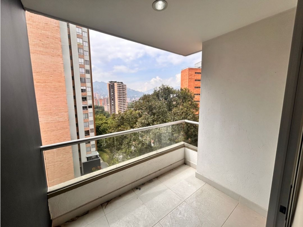 SE VENDE APARTAMENTO EN ENVIGADO SECTOR LOMA DEL ESMERALDAL