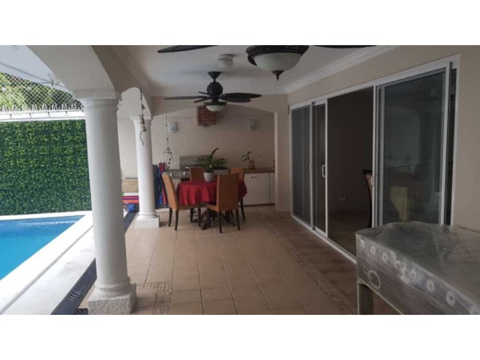 VENTA DE CASA CON PISCINA EN LA ALAMEDA BETHANIA NEGOCIABLE MLD — foto 3