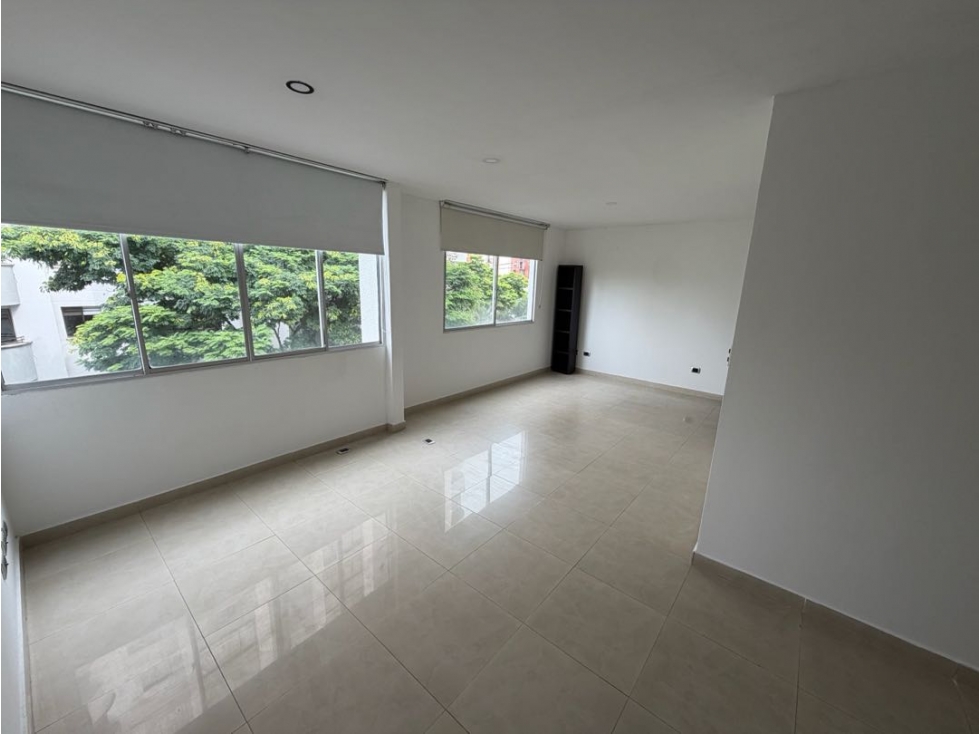 SE RENTA APARTAESTUDIO EN PINARES — foto 2
