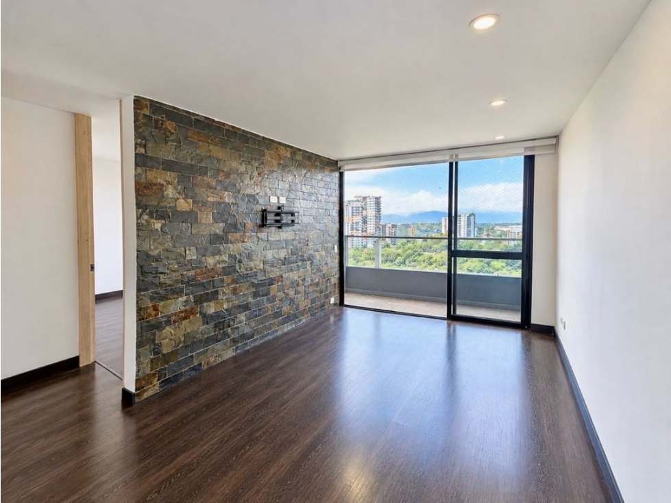 SE RENTA APARTAMENTO AV CENTENARIO - 2