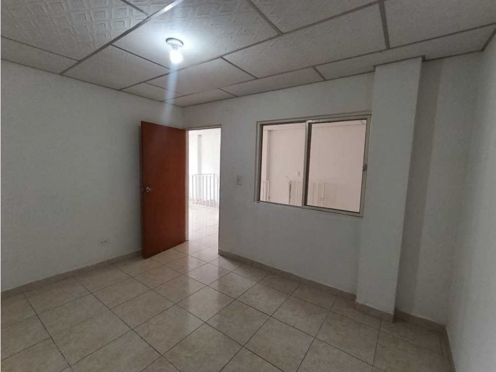 SE RENTA APARTAMENTO EN EL B/SESQUI. — foto 6