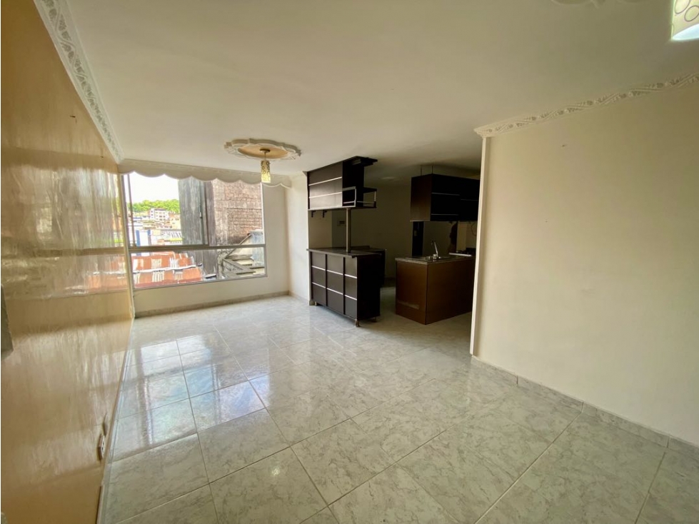 SE RENTA APARTAMENTO EN EL CENTRO - 2