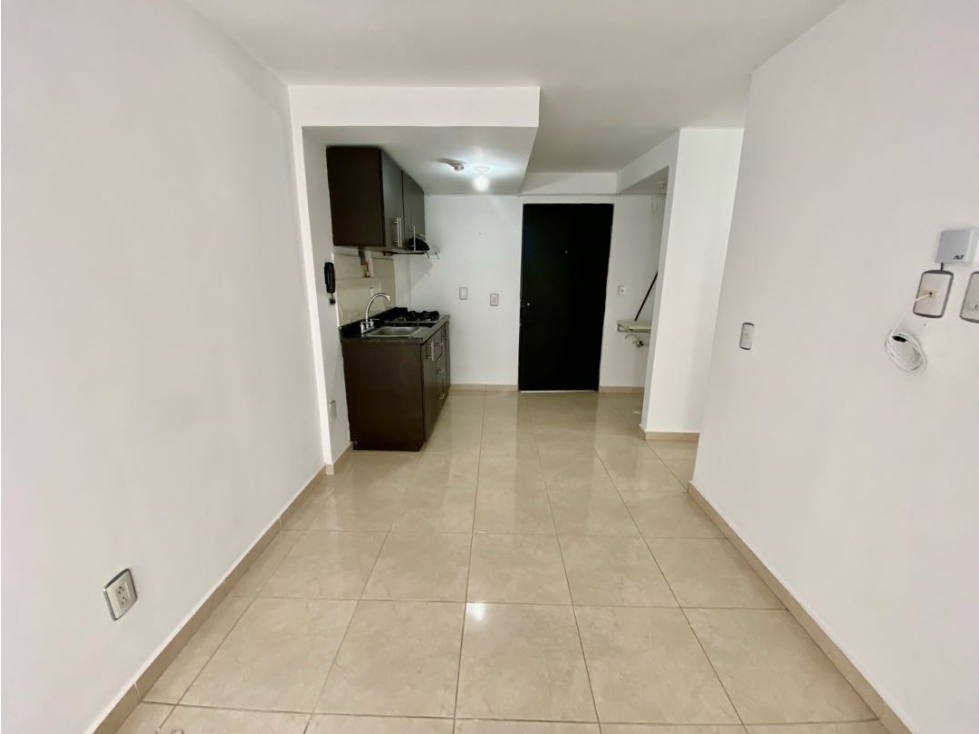 SE VENDE APARTAMENTO EN EL NORTE - SECTOR INTER PLAZA — foto 3
