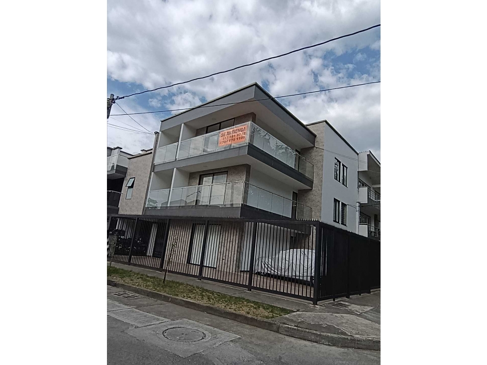 Se renta apartamento en las mercedes