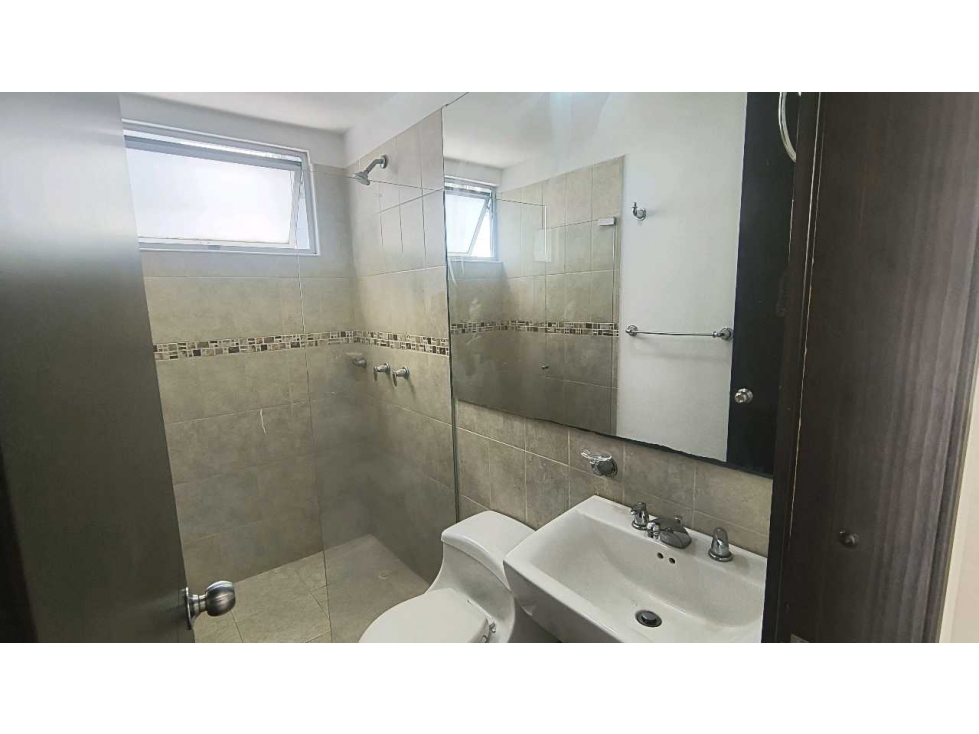 SE RENTA APARTAMENTO EN PINARES 2 HABITACIONES 91 MTS — foto 4