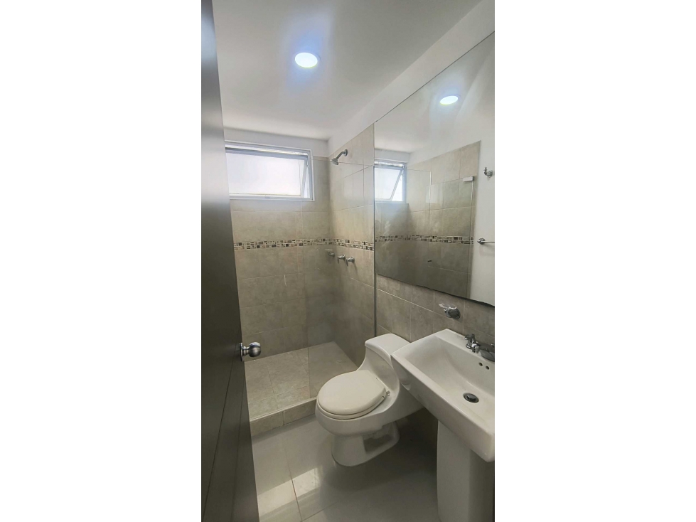 SE RENTA APARTAMENTO EN PINARES 2 HABITACIONES 91 MTS — foto 6