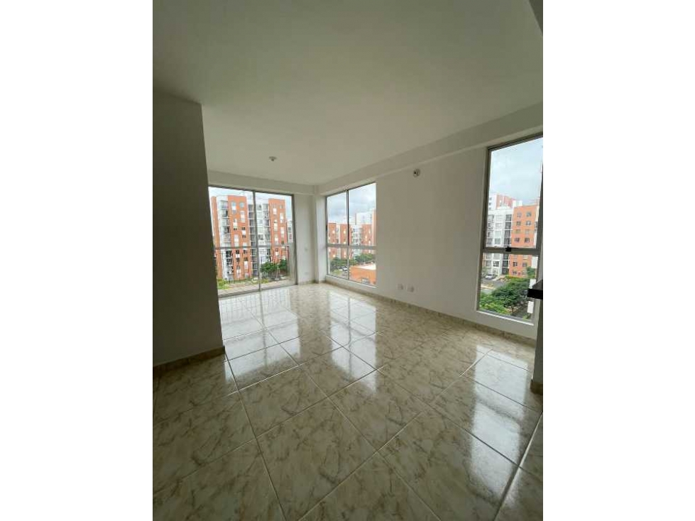 Se renta apartamento en Zafiro — foto 2