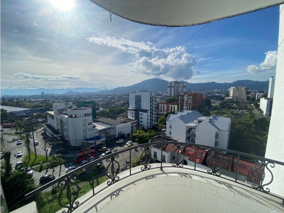 Se renta apartamento excelente ubicacion en Alamos Pereira — foto 2