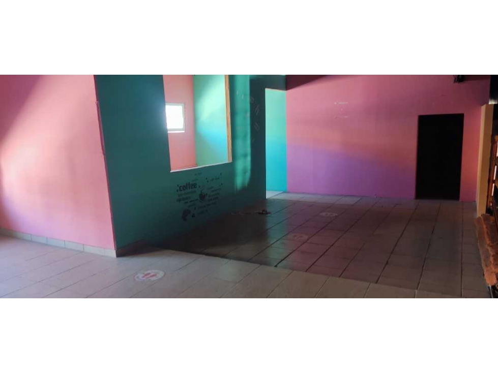 Se renta bodega - 2