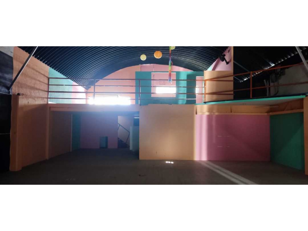 Se renta bodega - 3