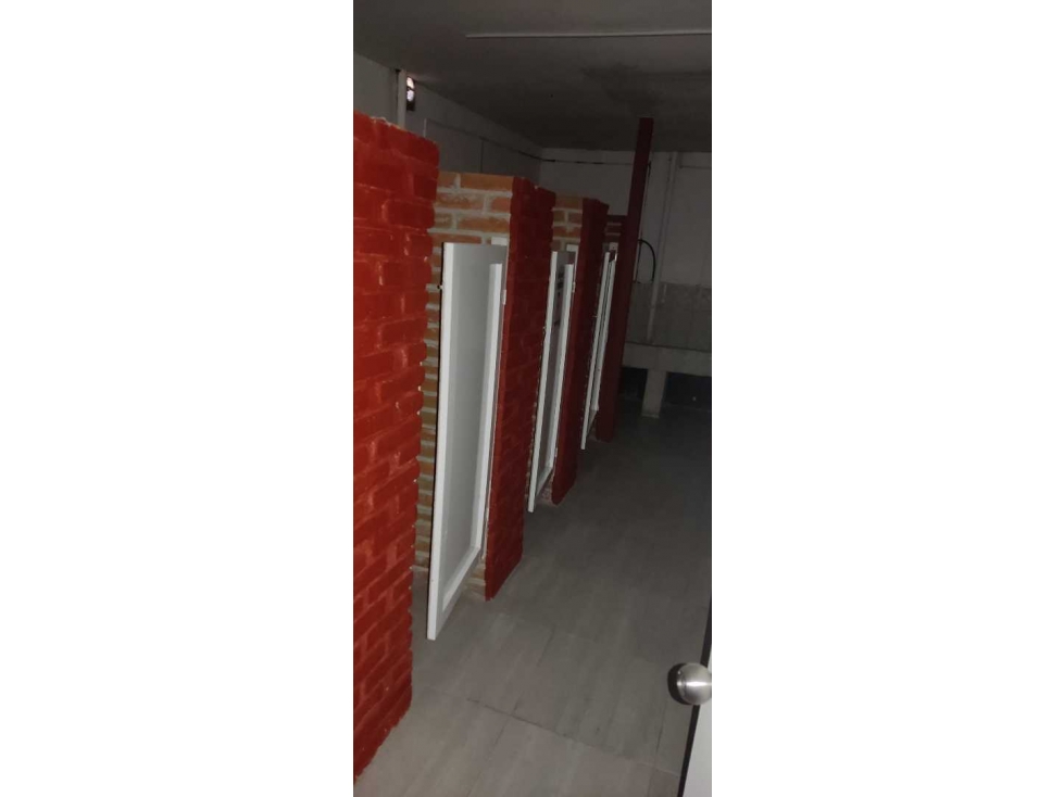 Se renta bodega - 4