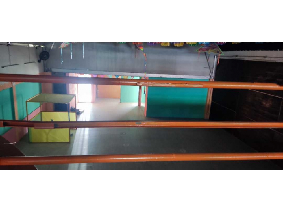 Se renta bodega - 5
