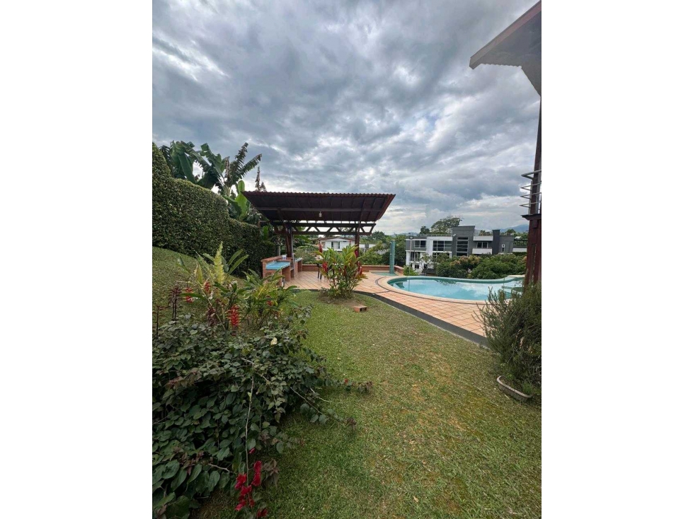 SE RENTA CASA CAMPESTRE EN PEREIRA — foto 4