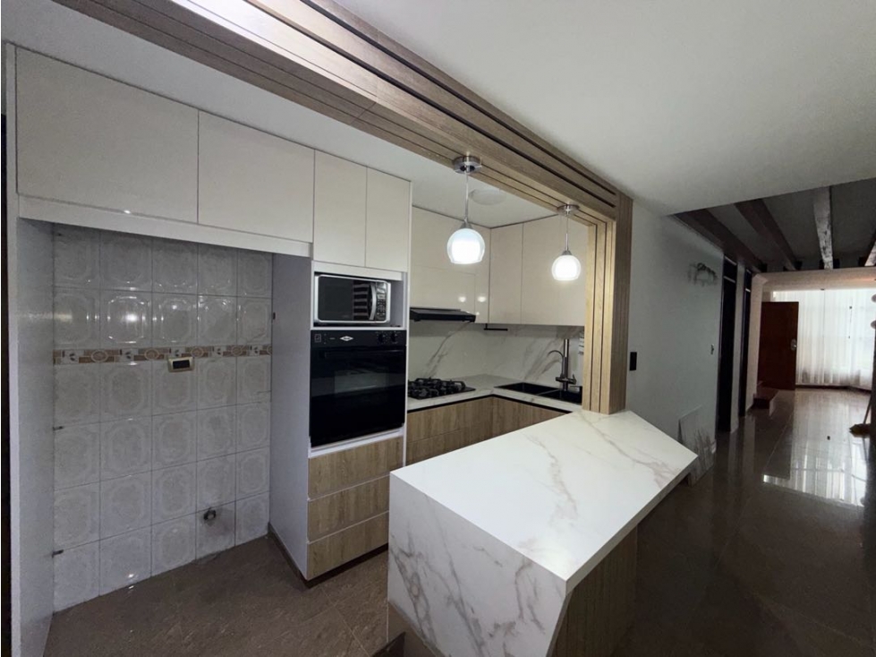 SE RENTA CASA 240m2 EN DOSQUEBRADAS - 3